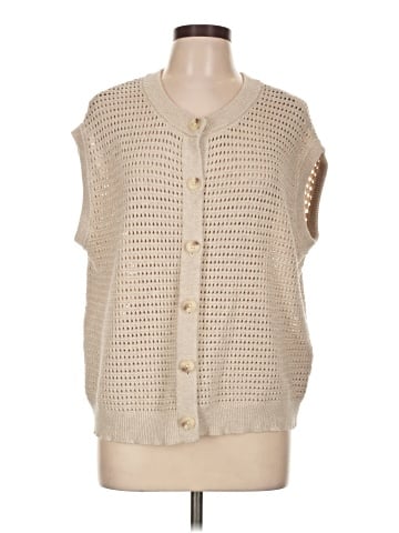 Universal Thread Vest (view 1)