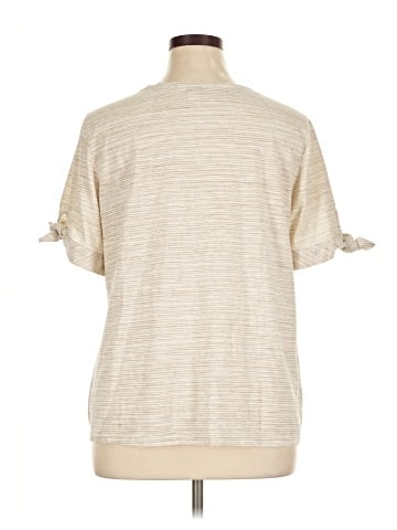 Liz Claiborne Short Sleeve T-Shirt (view 2)