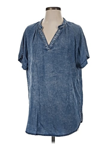 Doe & Rae Short Sleeve Blouse (view 1)