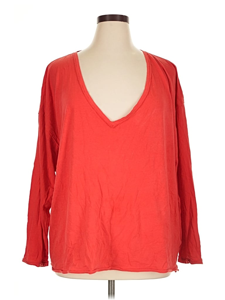 Pre-owned We The Free 3/4 Sleeve Top Red V-neck Tops