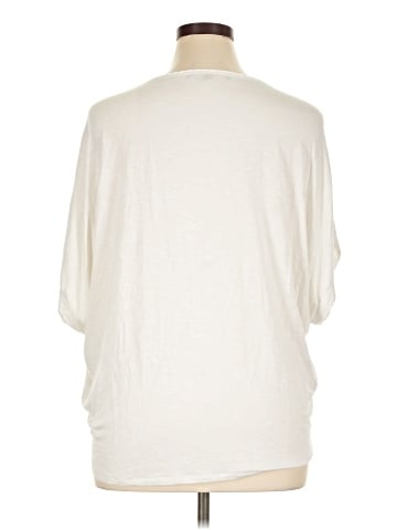 White House Black Market 3/4 Sleeve T-Shirt (view 2)