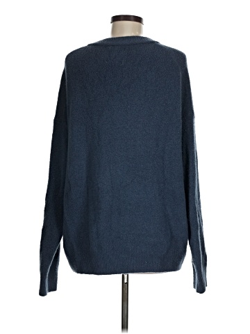 Abercrombie & Fitch Pullover Sweater (view 2)