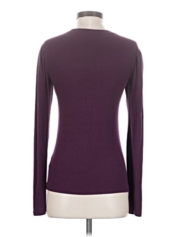 GOLDIE Long Sleeve T-Shirt (view 2)