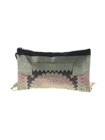 Unbranded Wristlet (view 2)
