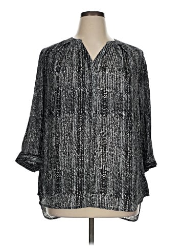 Violet & Claire 3/4 Sleeve Blouse (view 1)