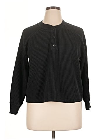 Old Navy Pullover Sweater (view 1)