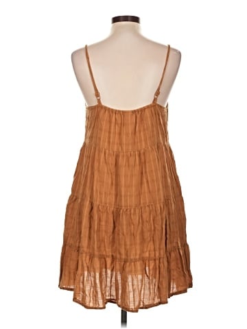 Old Navy Casual Dress (view 2)