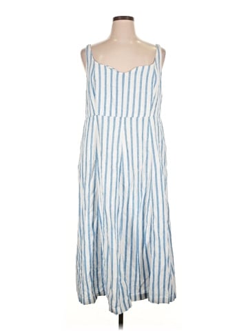 Old Navy Casual Dress (view 1)