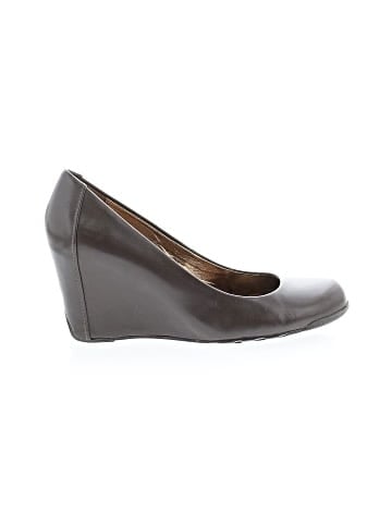 Kenneth Cole REACTION Wedges (view 1)