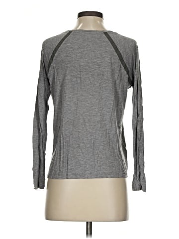 Vince. Long Sleeve T-Shirt (view 2)