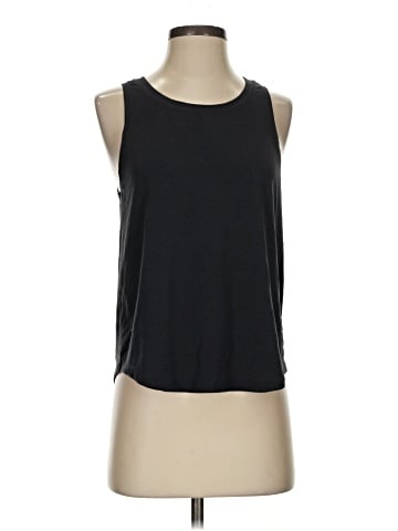 Gap Fit Sleeveless T-Shirt (view 1)