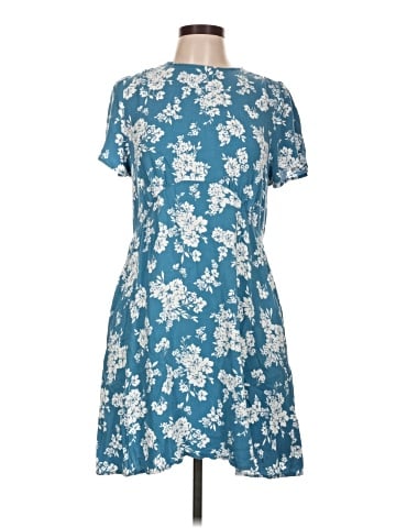 Old Navy Casual Dress (view 1)