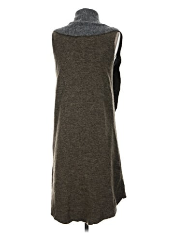Moth Cardigan (view 2)
