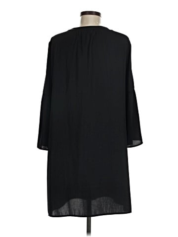 Old Navy Casual Dress (view 2)