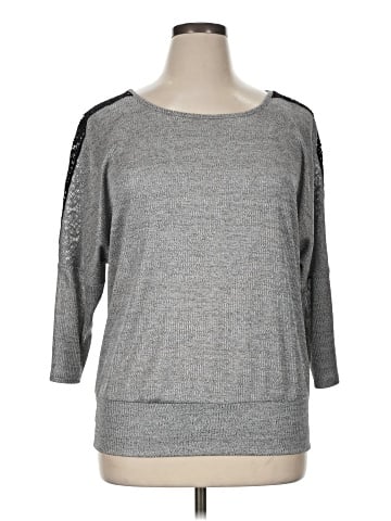 Alyx 3/4 Sleeve Top (view 1)