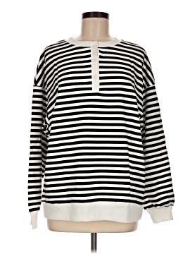 Dokotoo Pullover Sweater (view 1)