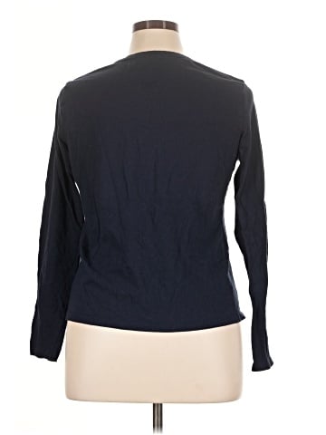 Time and Tru Long Sleeve T-Shirt (view 2)