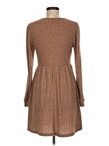 Ofeefan Casual Dress (view 2)