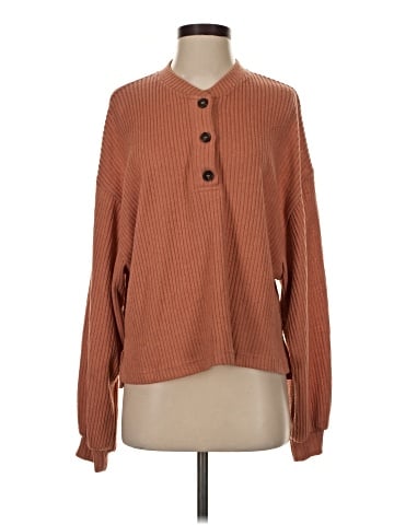 Urban Outfitters Pullover Sweater (view 1)