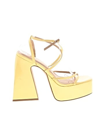 Shoedazzle Sandals (view 1)