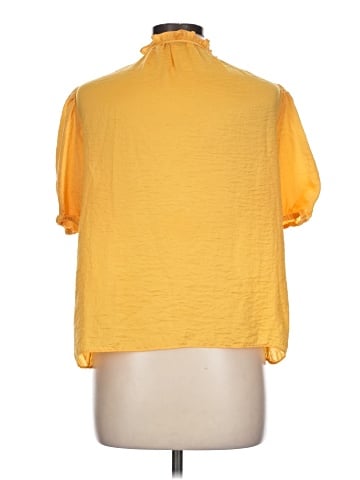 Rose + Olive Short Sleeve Blouse (view 2)