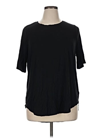 Lane Bryant Short Sleeve T-Shirt (view 1)