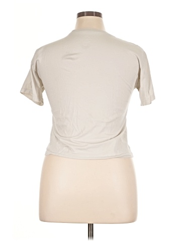 Nike Short Sleeve T-Shirt (view 2)