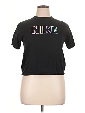 Nike Short Sleeve T-Shirt (view 1)