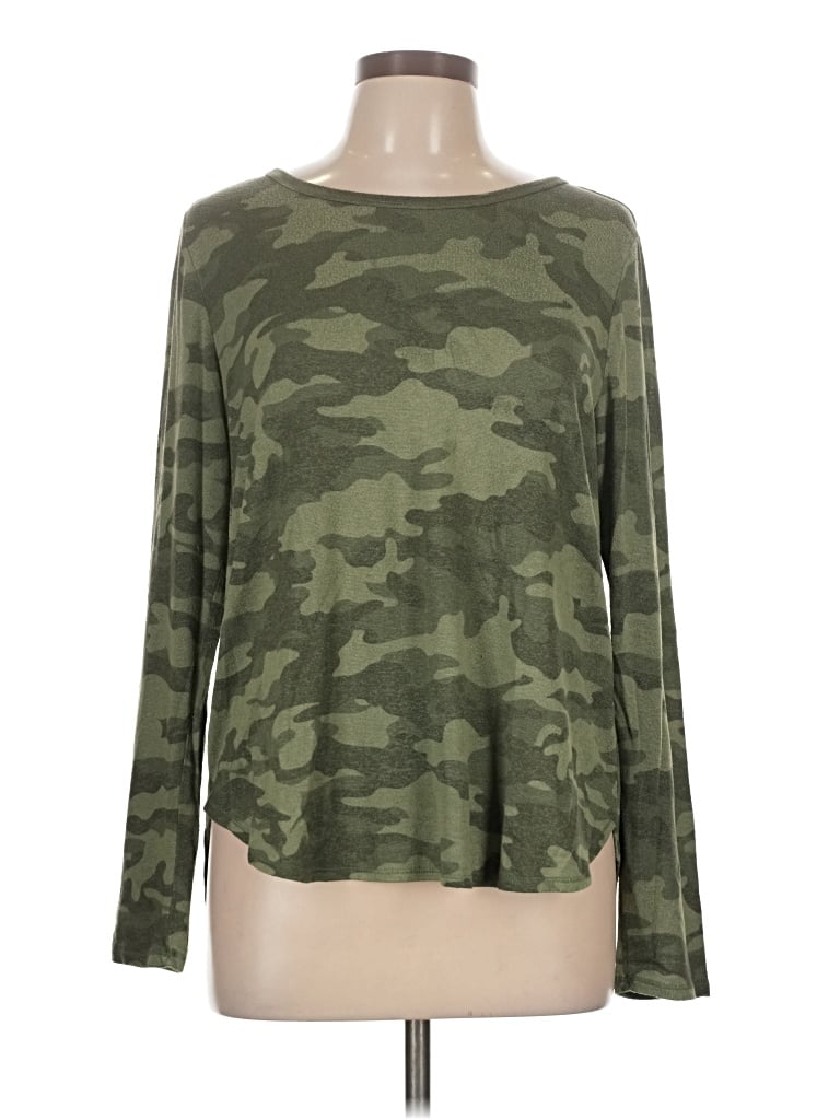 Pre-owned Old Navy Long Sleeve T-shirt In Green