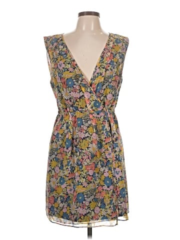 Eliot Casual Dress (view 1)
