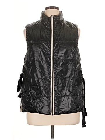 Renuar Sleeveless Top (view 1)