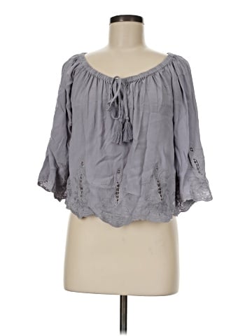 ASTR The Label 3/4 Sleeve Blouse (view 1)