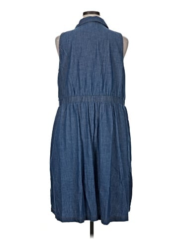 Ava & Viv Casual Dress (view 2)