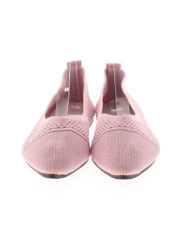 Unbranded Flats (view 2)