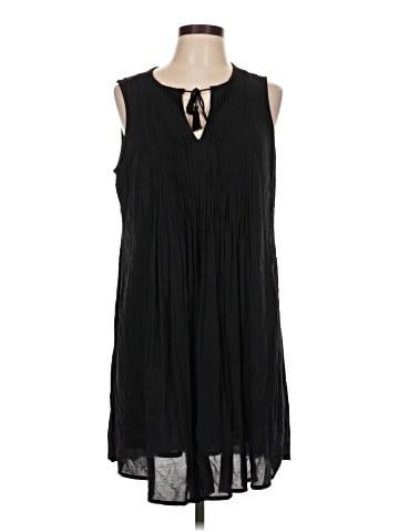Old Navy Casual Dress (view 1)
