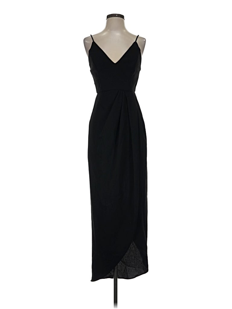 Pre-owned Xscape Cocktail Dress In Black