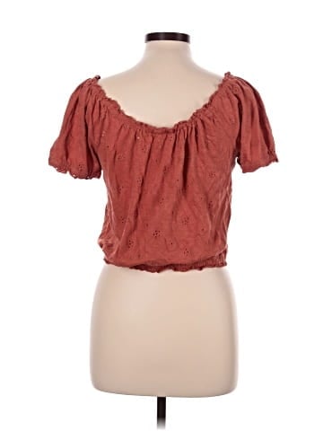American Eagle Outfitters Short Sleeve Blouse (view 2)
