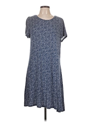Amazon Essentials Casual Dress (view 1)