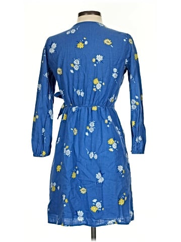 Old Navy Casual Dress (view 2)