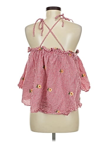 Romeo & Juliet Couture Sleeveless Blouse (view 2)