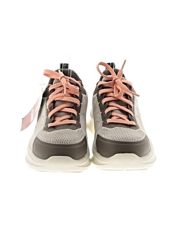 Wolverine Sneakers (view 2)