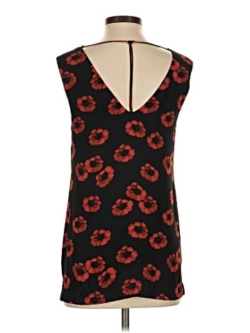 Noir Sleeveless Top (view 2)