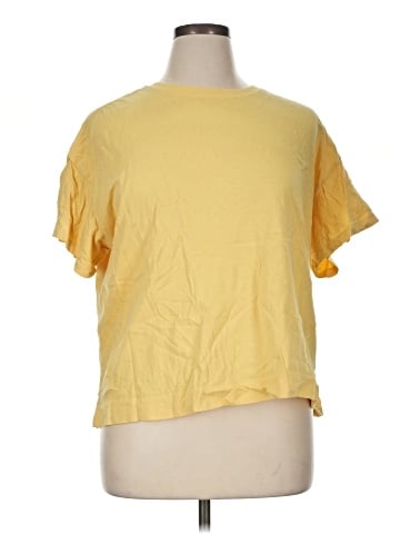 Old Navy Short Sleeve T-Shirt (view 1)