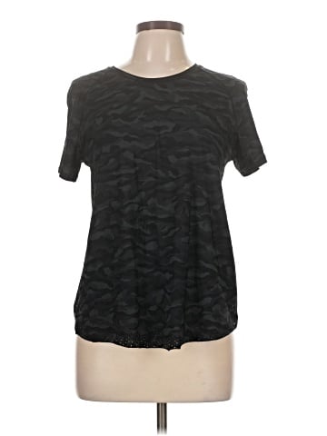 Lululemon Athletica Active T-Shirt (view 1)