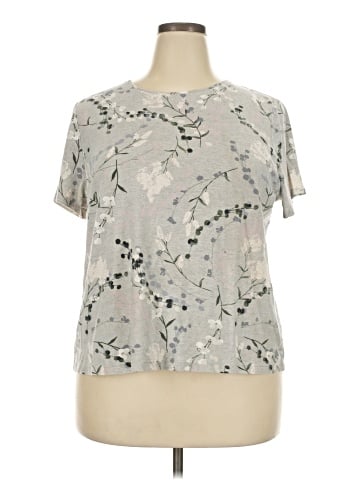 Croft & Barrow Short Sleeve T-Shirt (view 1)