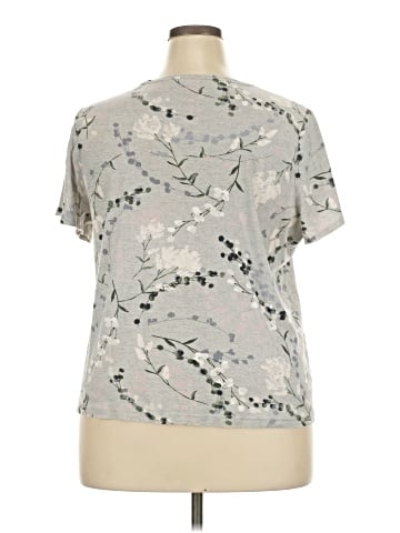 Croft & Barrow Short Sleeve T-Shirt (view 2)