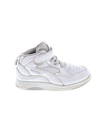AND1 Sneakers (view 1)