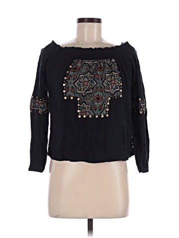 Hollister 3/4 Sleeve Blouse (view 1)