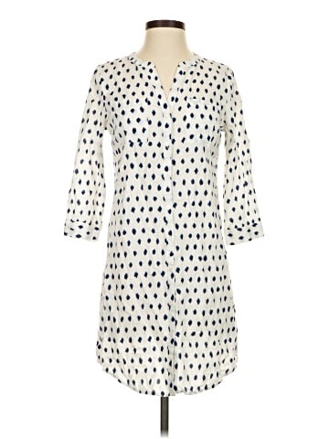 Old Navy Casual Dress (view 1)