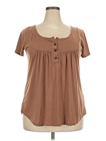 Assorted Brands Short Sleeve Top (view 1)